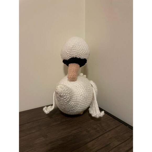 Handmade Crochet Amigurumi Swan‎ - Picture 4 of 4